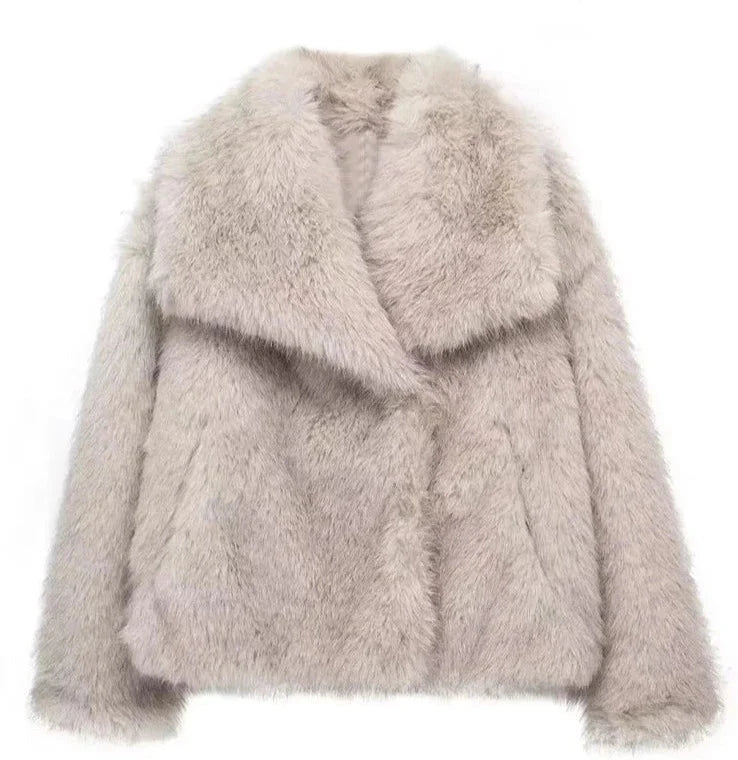 Deloin | Warm Faux Fur Coat